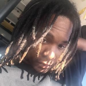 Meet your Posher, Micah